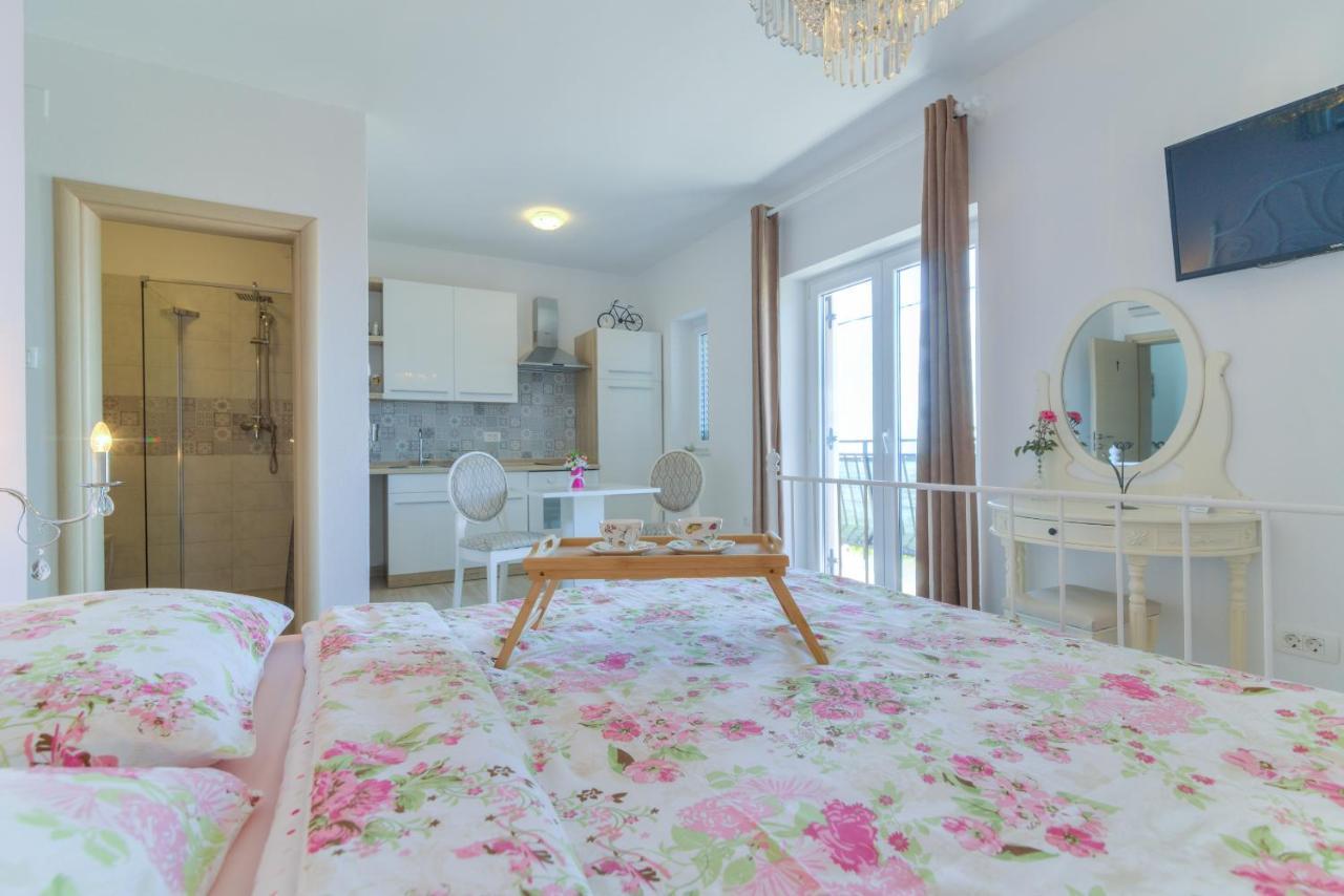 Apartments Jo Senj  Exterior photo