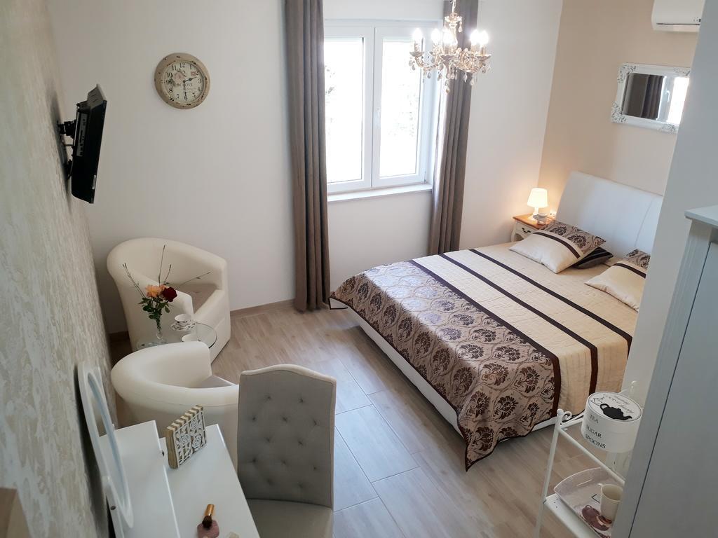 Apartments Jo Senj  Exterior photo